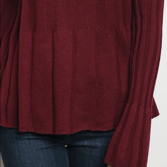 <<RATED 5-STAR>> Burgundy Woolblend Sweater - Picture 4 of 6